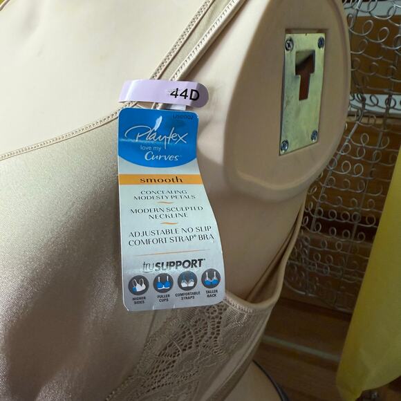 Playtex Tru Support Love My Curves Smoothing Bra Size 44D in Nude - Picture 6 of 8